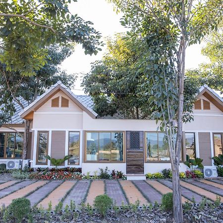 Mana-An Lake Hill Resort Villa Chiang Mai Eksteriør billede